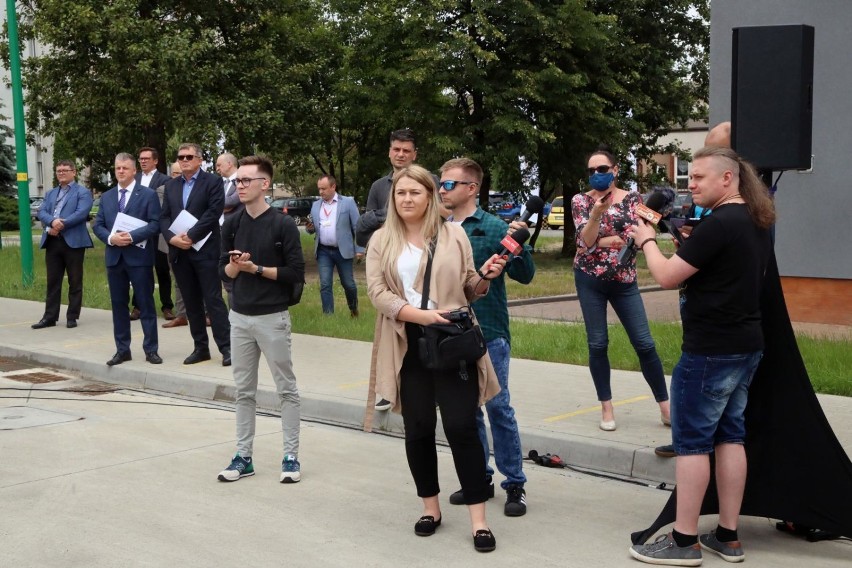 Przy Hucie Miedzi Głogów powstanie farma fotowoltaiczna. KGHM ma już umowę z projektantem inwestycji