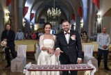 Ach, co to był za ślub... "Tak" powiedziała sobie znana para w powiecie nowosolskim. Justyna Sokołowska i Adrian Hołobowicz są małżeństwem 