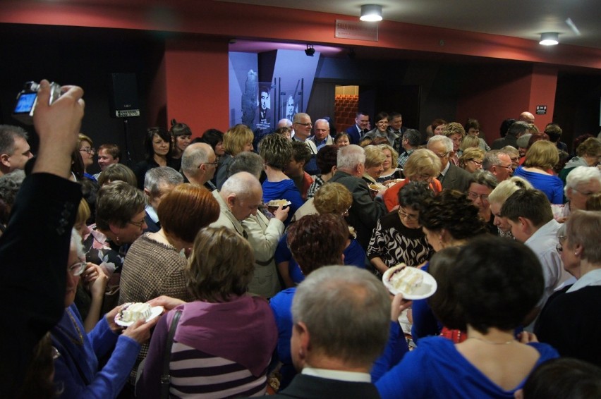 "Muzyczna podróż z Cantabile..."- Koncert Jubileuszowy chóru...