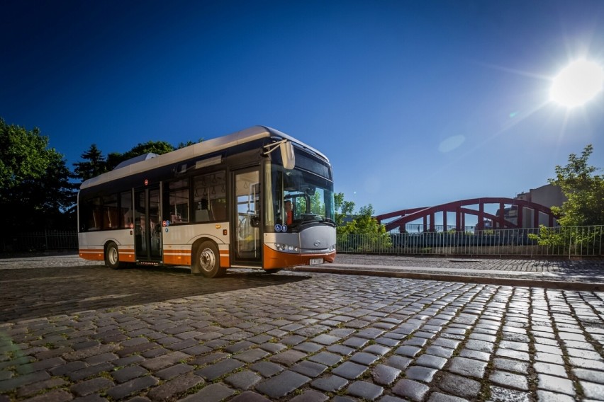 Elektryczne autobusy w Zduńskiej Woli to będą Solarisy. Jest decyzja