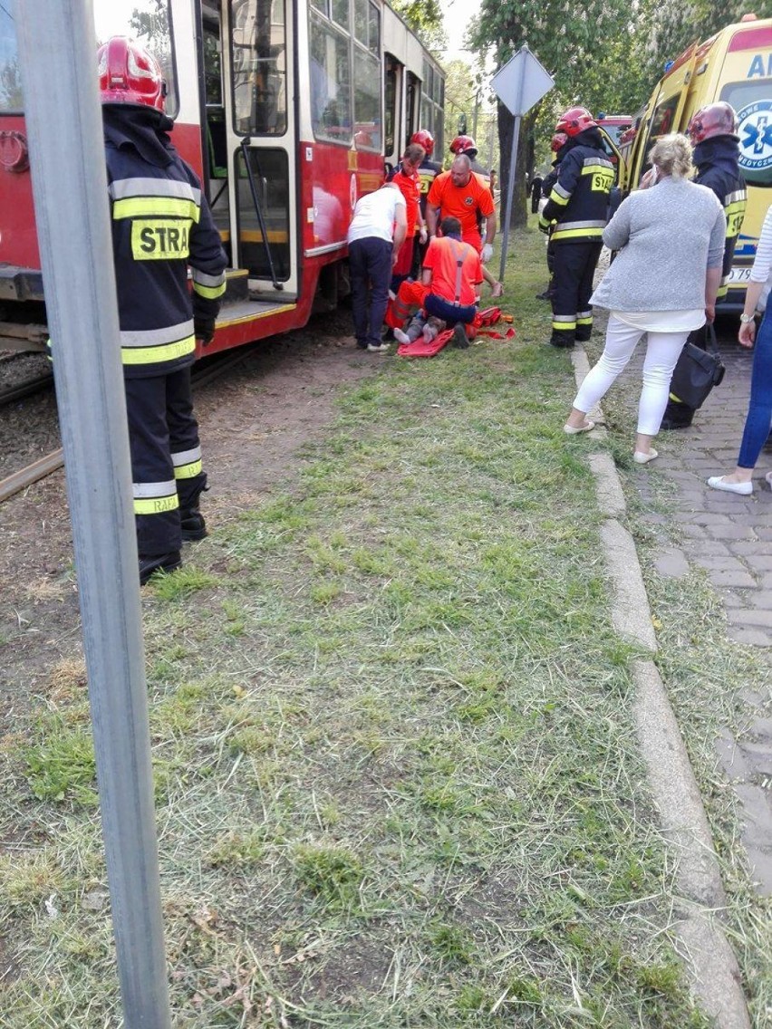 Tuż przed godziną 19 doszło do wypadku na ulicy...