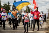 W Białych Błotach pod Bydgoszczą biegli w szczytnym celu - wspierają uchodźców