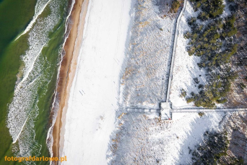 Zimowy krajobraz Darłowa. Zobacz niesamowite zdjęcia z drona