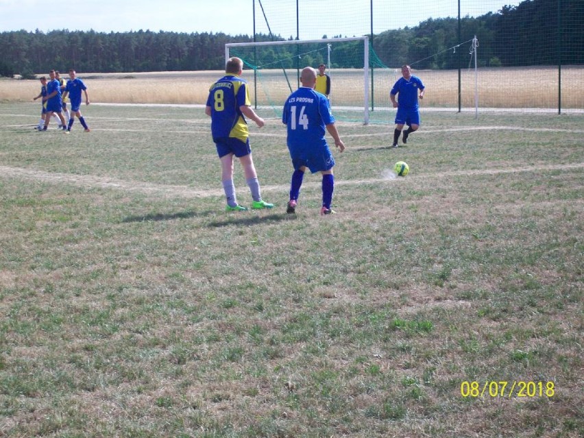 Puchar piłkarski w gminie Budzyń wystartował (ZDJĘCIA)