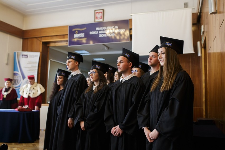 Studenci MWSE w Tarnowie rozpoczęli nowy rok akademicki [ZDJĘCIA]