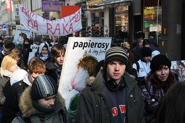 Marsz antynikotynowy na ulicach Poznania