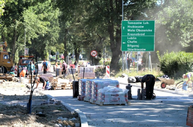 Na tej ulicy przeprowadzono kompleksowy remont (widać to na fotografii). Ostatnio znów pojawiły się tam ekipy remontowe