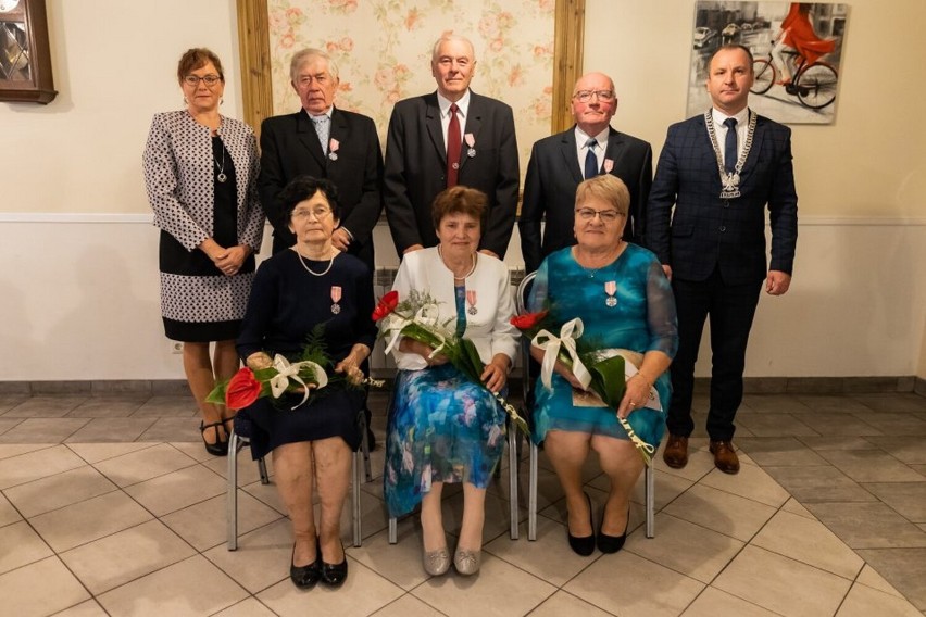 Złote gody małżeństw z Lipna. Zobacz uhonorowanych jubilatów z gminy Lipno