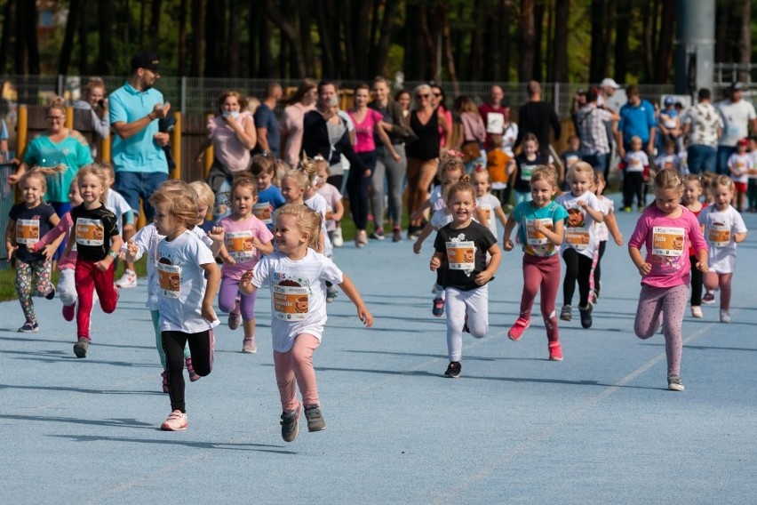 Kids Run w Bydgoszczy. Ścigali się najmłodsi miłośnicy sportu [zdjęcia]