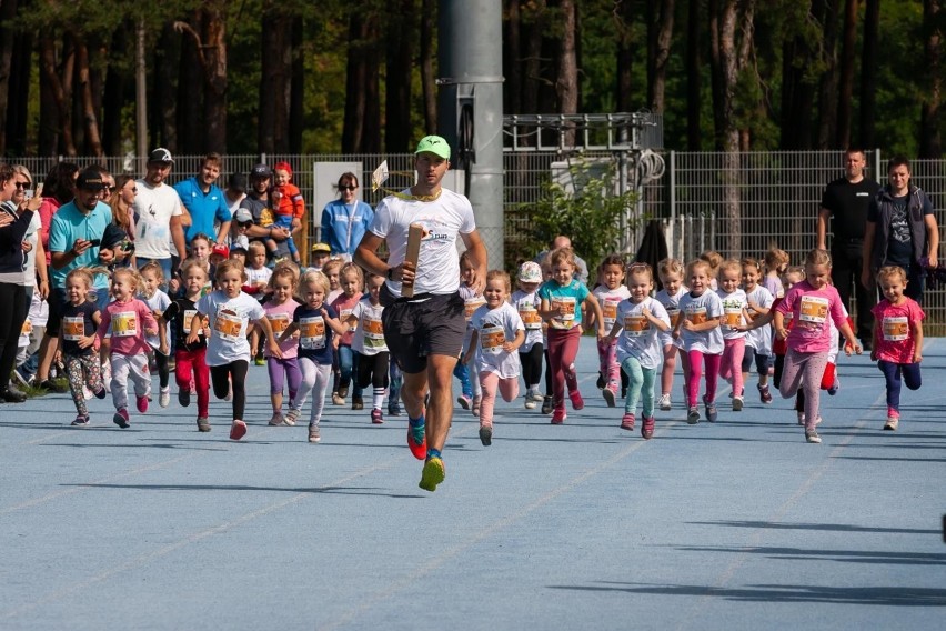 Kids Run w Bydgoszczy. Ścigali się najmłodsi miłośnicy sportu [zdjęcia]