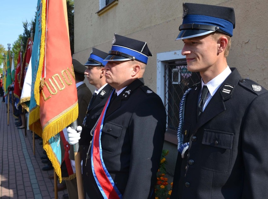 Dożynki w Starym Polu. Wojewódzkie święto plonów z ministrem Sawickim [ZDJĘCIA]