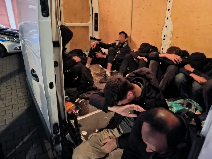 31 nielegalnych migrantów zatrzymanych przez służby