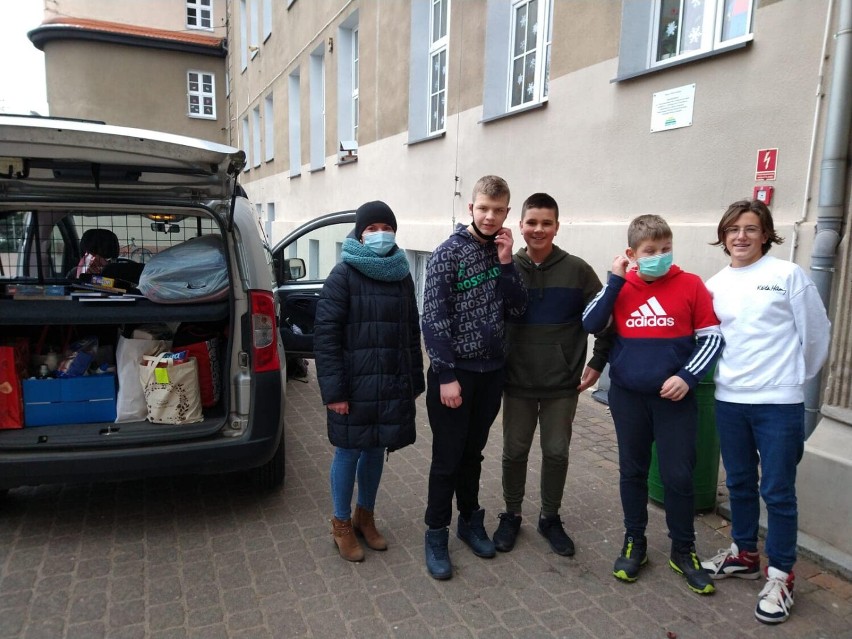 Krotoszyn: Udział krotoszyńskich szkół w Szlachetnej Paczce godny pochwały