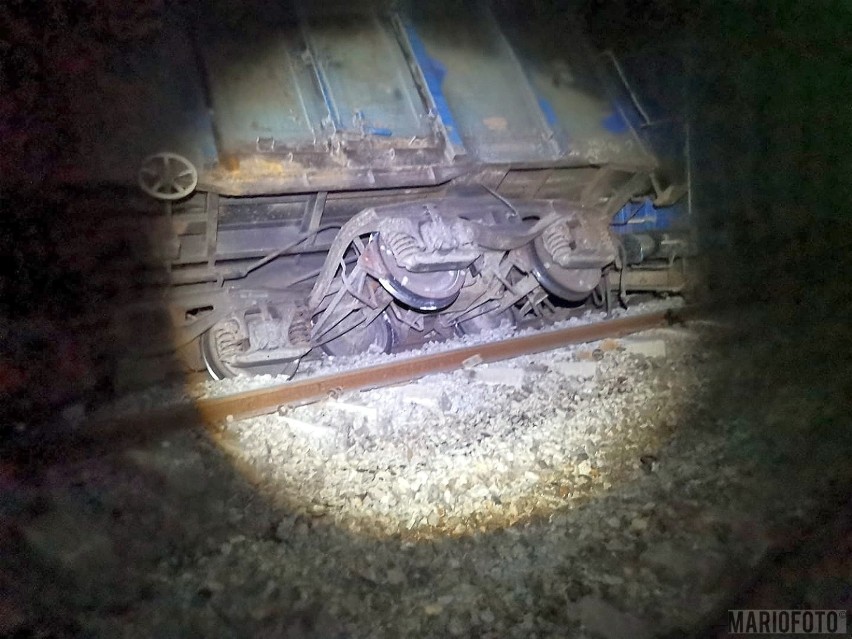 Wykoleił się pociąg z węglem pod Tarnowem Opolskim
