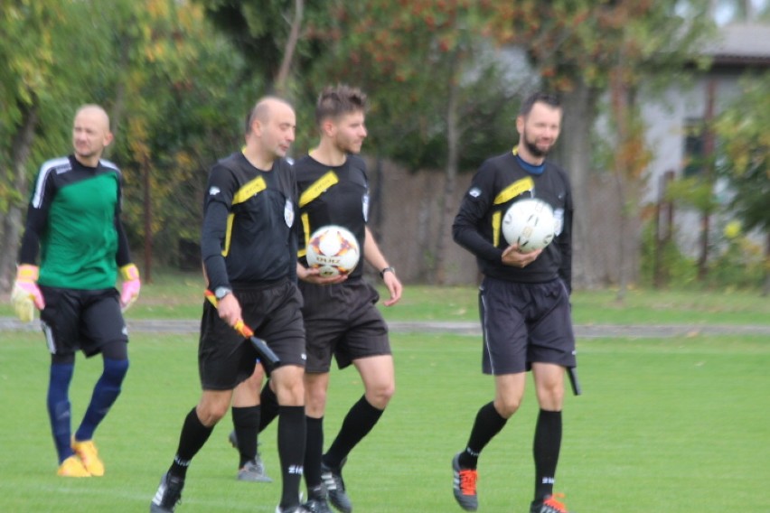 Kujawy Kozy - MGKS Lubraniec 1:1. Wyniki 7. kolejki A klasy - grupy Włocławek [strzelcy, tabele, zdjęcia]             