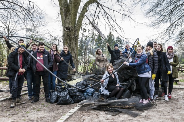 Trash Challenge. Podjęliśmy śmieciowe wyzwanie w Parku Młocińskim w Warszawie