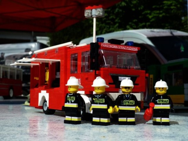 Strażacki wóz LEGO z Poznania
