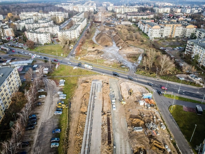 Trwa budowa tramwaju na Naramowice - sam tramwaj dojedzie do...