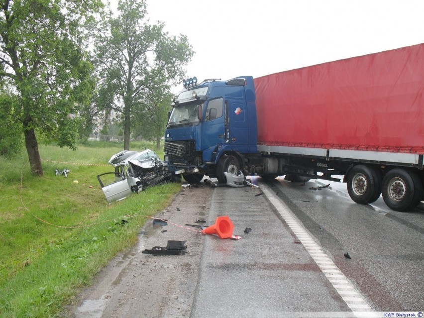 Wypadek w Zambrowie. Zderzyły się trzy pojazdy [zdjęcia]