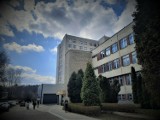 Wpadek w Wodzisławiu Śląskim. 17-latka, która przeżyła, trafiła w ciężkim stanie do Górnośląskiego Centrum Zdrowia Dziecka w Katowicach 