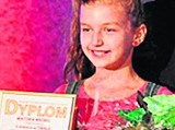 Grębocice: Wiktoria Wróbel laureatką 15 ogólnopolskiego konkursu piosenki &quot;Wygraj Sukces&quot;