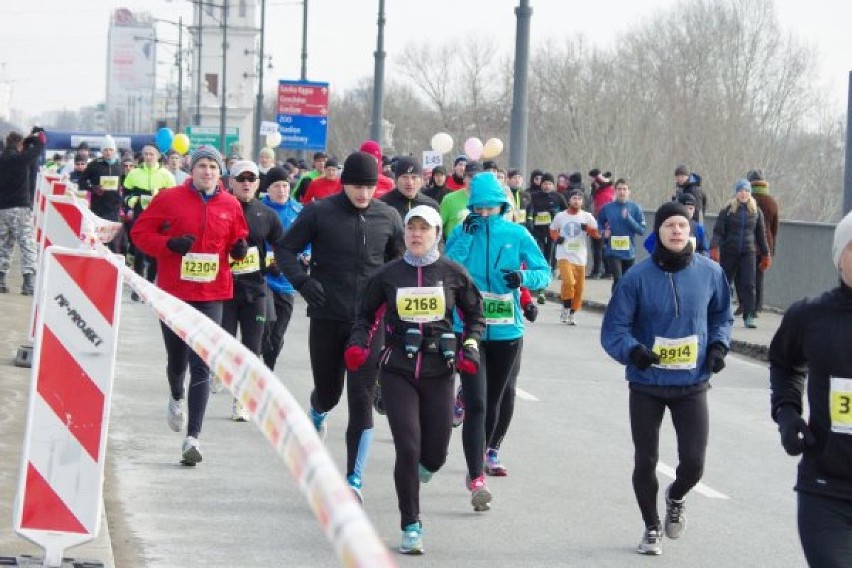 8 PÓŁMARATON WARSZAWSKI 2013 ZDJĘCIA UCZESTNIKÓW