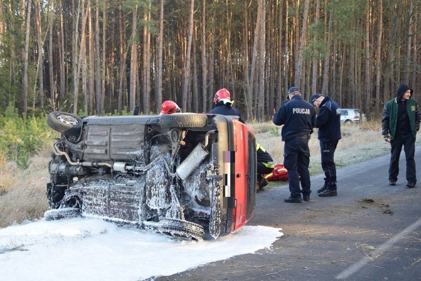 Wypadek kierowcy z Sulmierzyc pod Gądkowicami [ZDJĘCIA]