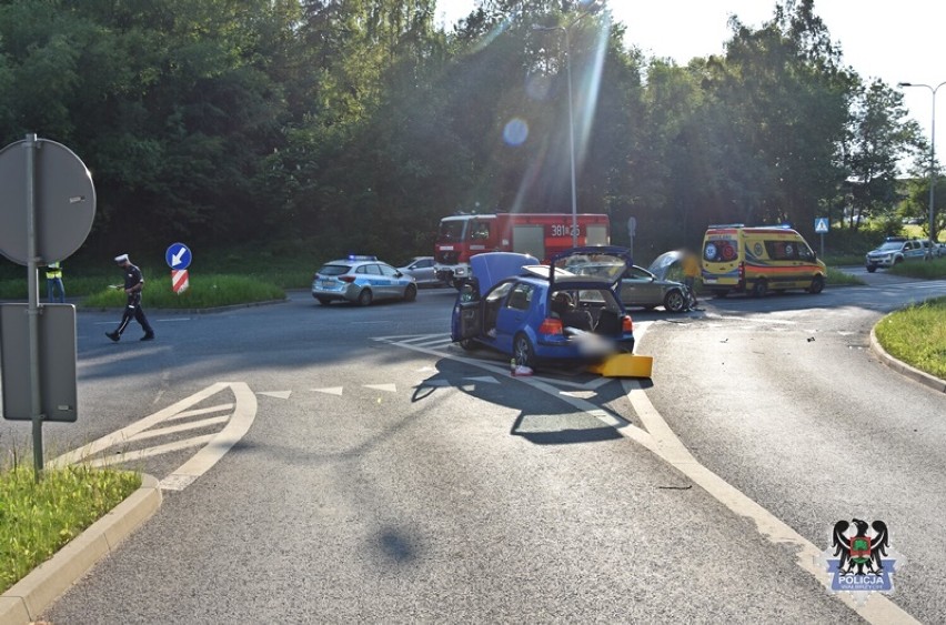 Poważny wypadek na ulicy Noworudzkiej w Wałbrzychu....