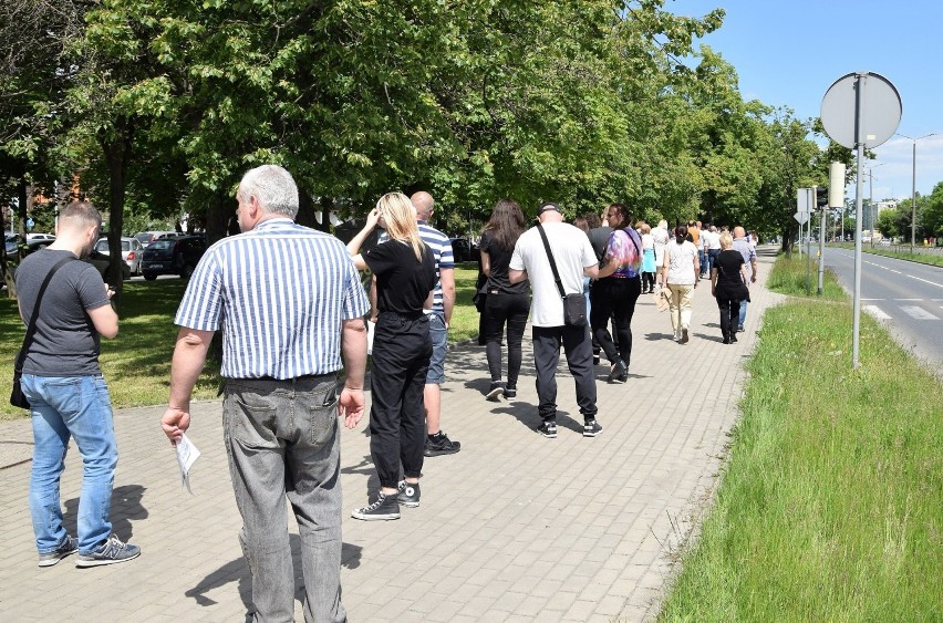 Chętnych do zaszczepienia się przeciw Covid-19 nie brakuje....