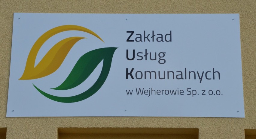 Wejherowski ZUK ma nowe logo. A w biurze PSZOK powstała "Biblioteka z odzysku" [ZDJĘCIA]