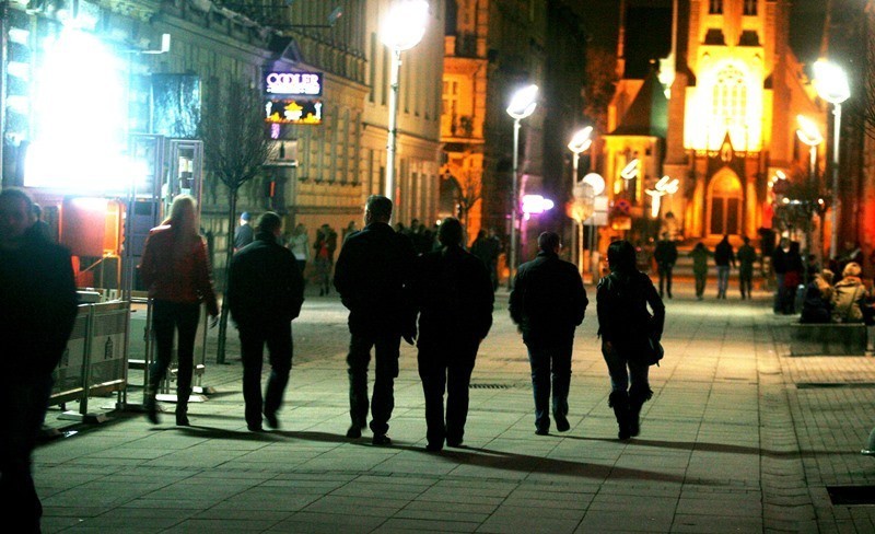 Mariacka w Katowicach. Wiosna 2013 na deptaku zainaugurowana