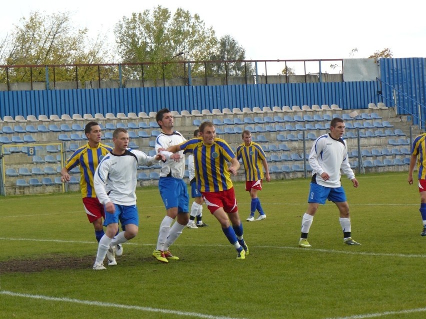 Mechanik Radomsko - Astoria Szczerców 2:1. Mechanik wygrywa w końcówce