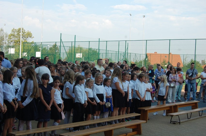 Rozpoczęcie roku szkolnego w SP 4 w Kwidzynie