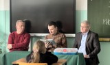 Olecko: „Starszy czytał młodszym”, a wszyscy objadali się pączkami [WIDEO]