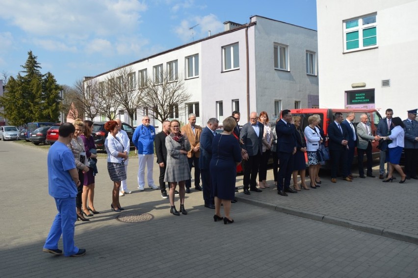 Otwarcie pogotowia w Poddębickim Centrum Zdrowia