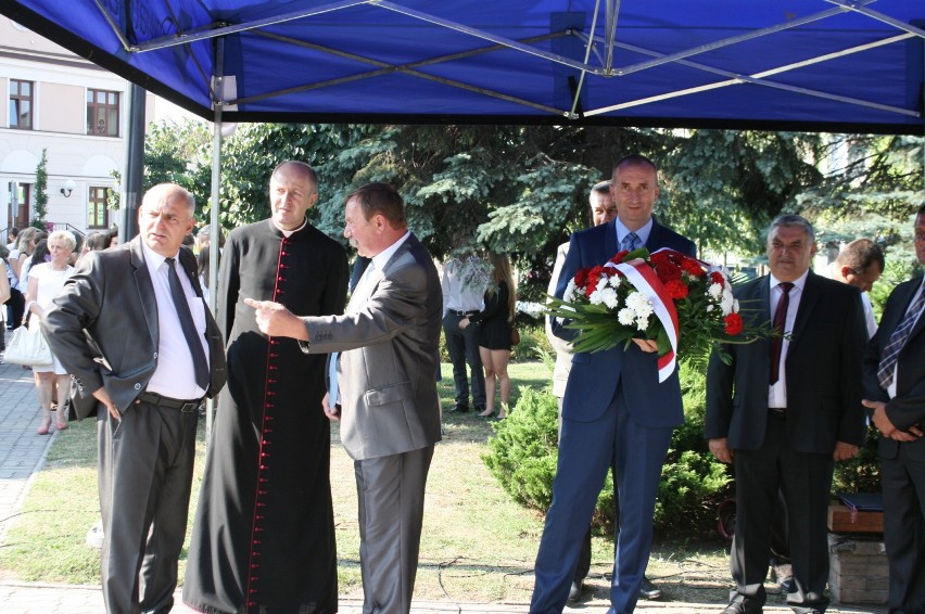 Uroczystości z okazji 76. rocznicy wybuchu II wojny światowej w Radziejowie [zdjęcia]