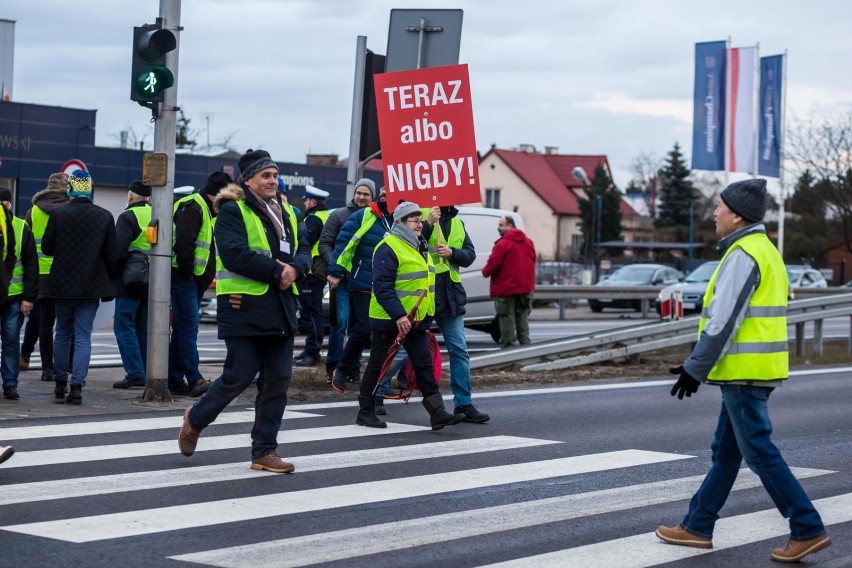 Zdjęcia ze styczniowego protestu mieszkańców Łomianek.