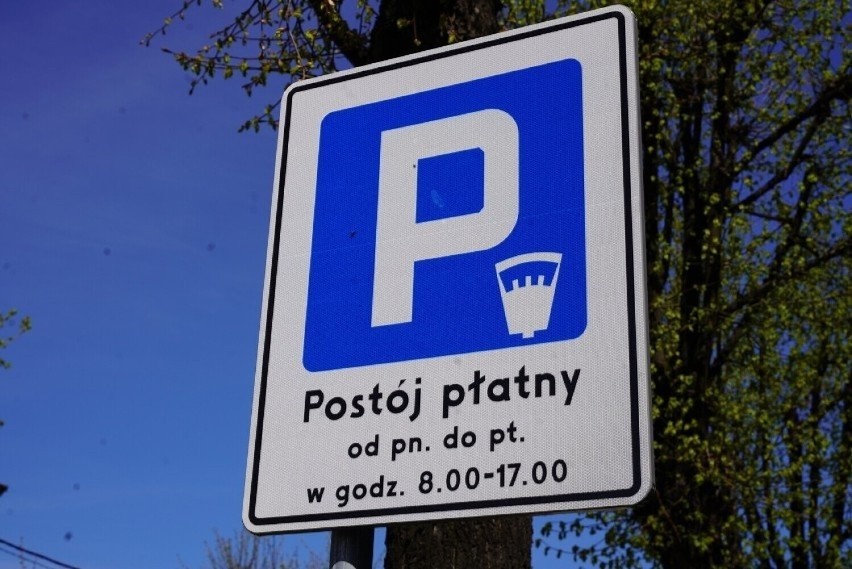Płatna strefa parkowania działa w Tczewie od początku...