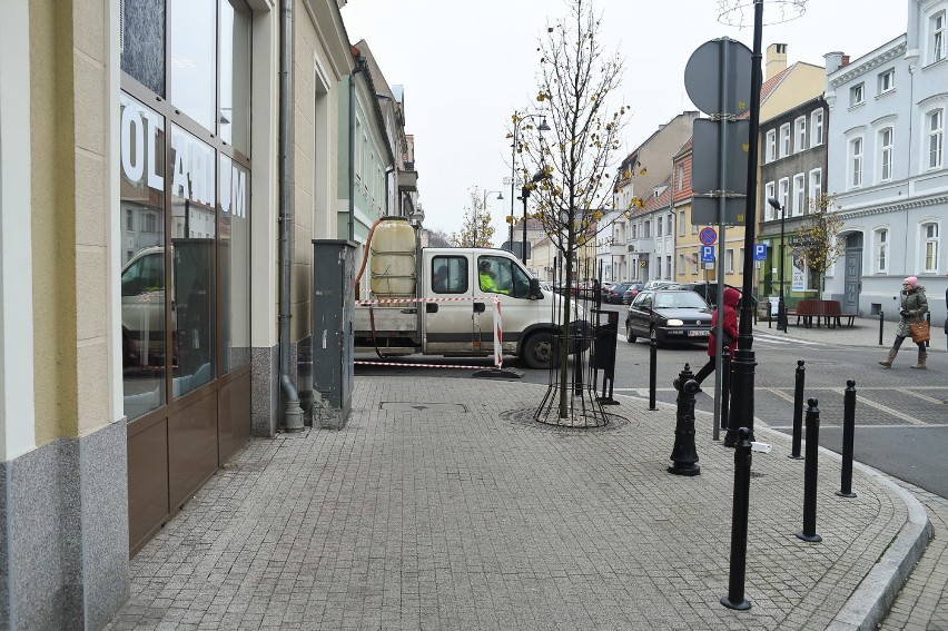 Bracka w  Lesznie cała rozkopana. Pracują dwie ekipy jednocześnie