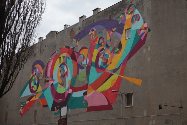 Mural przy al. Kościuszki 32