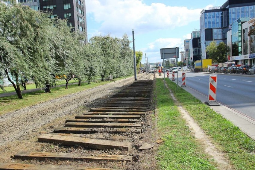 Przebudowa Marynarskiej trwa. Miasto i firmy dbają, żeby...