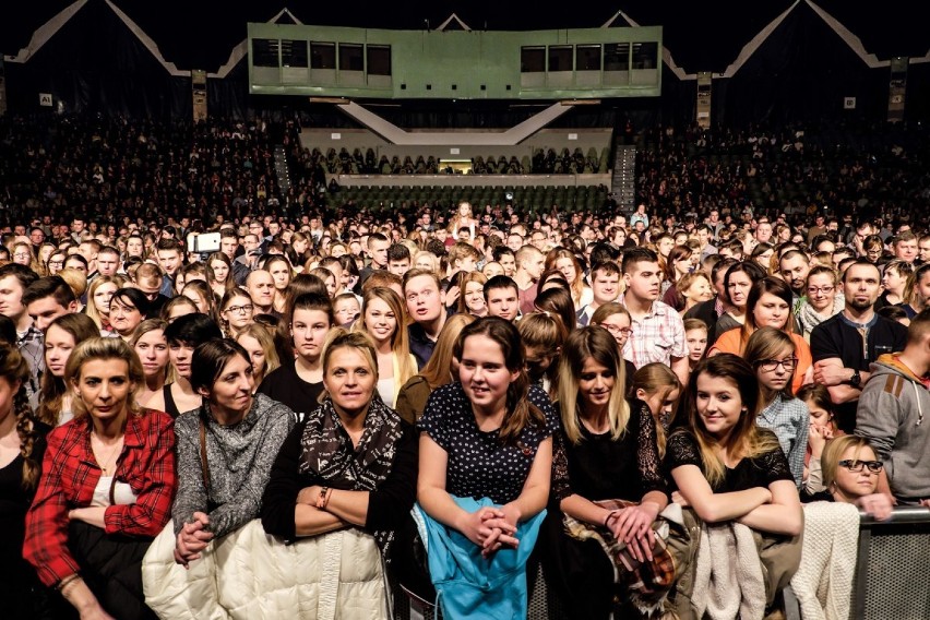 Enej w Poznaniu. Popularna grupa, znana m.in. dzięki...