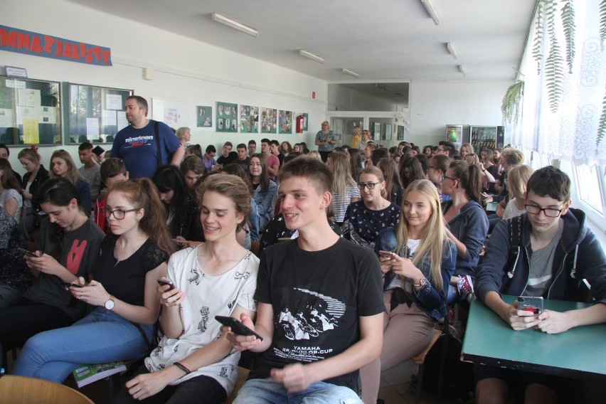 Quiz wiedzy o "Przedwiośniu" w IV Liceum w Kielcach. Uczniowie i goście spisali się znakomicie!