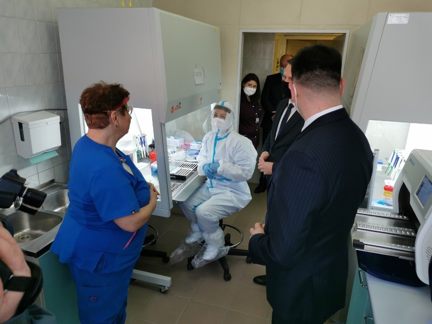 Pierwsi pracownicy Szpitala Powiatowego w Chrzanowie zaszczepieni przeciw Covid-19