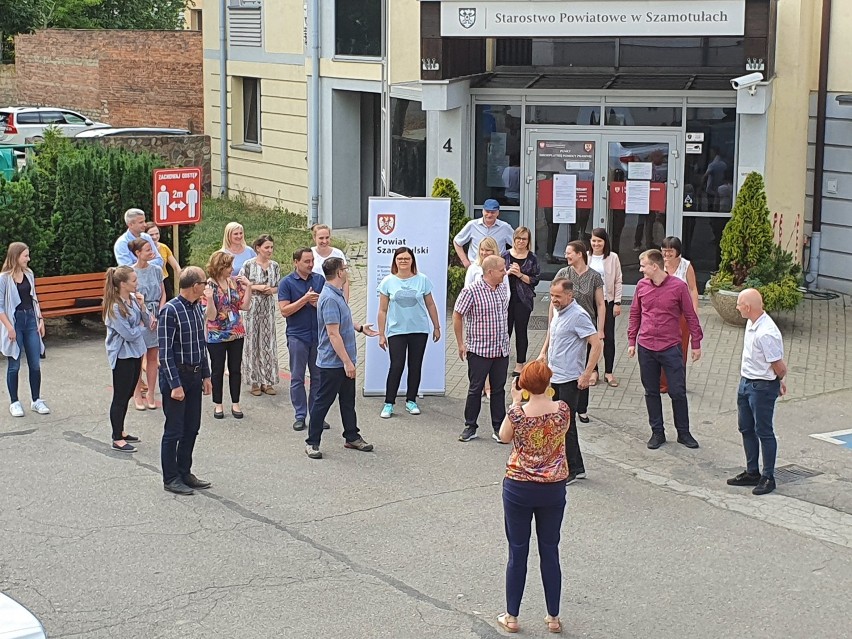 Szamotuły. #GaszynChallenge wykonany również przez Starostwo Powiatowe w Szamotułach!