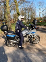 Policja: Zakaz przemieszczania się dotyczy też motocyklistów 