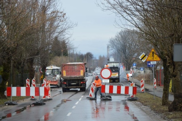 Zmiana organizacji ruchu powoduje spore utrudnienia. Zobaczcie co się dzieje na ulicach na kolejnych zdjęciach