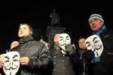 Marsz Miliona Masek w Warszawie 5 listopada. Anonymous zachęca: "Wyciągnijcie swoje maski"