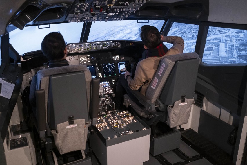 Airpoint. Tu można usiąść za sterami Boeinga 737-800. „Przychodzą tu piloci, którzy chcą poćwiczyć”