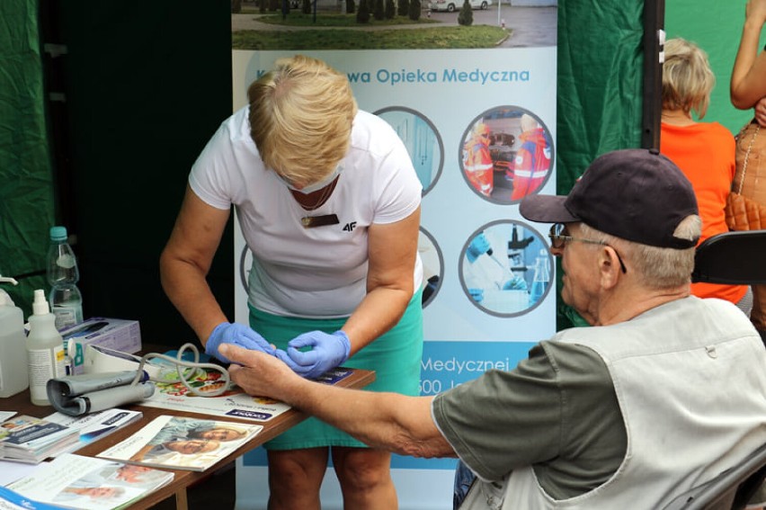 Bezpłatne badania, możliwość szczepienia oraz oddania krwi w ramach akcji „Ulica Zdrowia” w Jarosławiu 
